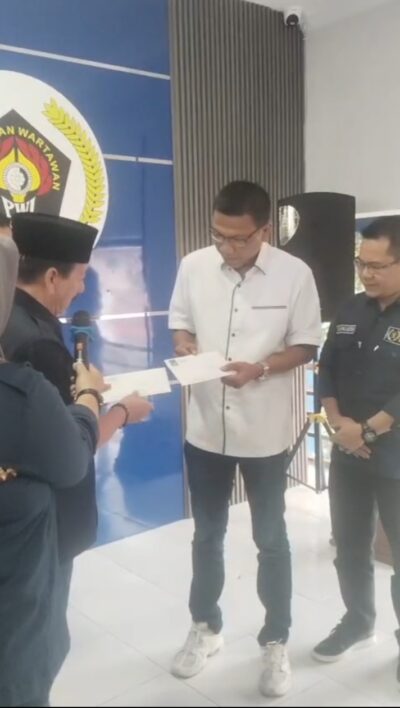 Ketua DPW Nasdem Sambangi PWI Layangkan Tuntutan Keberatan ke Dewan Pers
